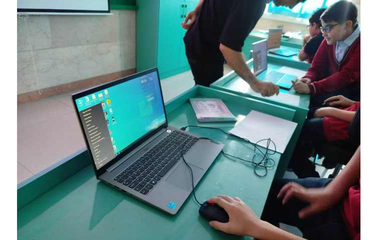 آموزش رایانه (نرم افزار اسکرچ) 8