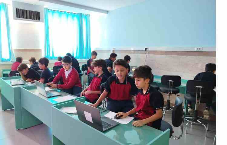 آموزش رایانه (نرم افزار اسکرچ)