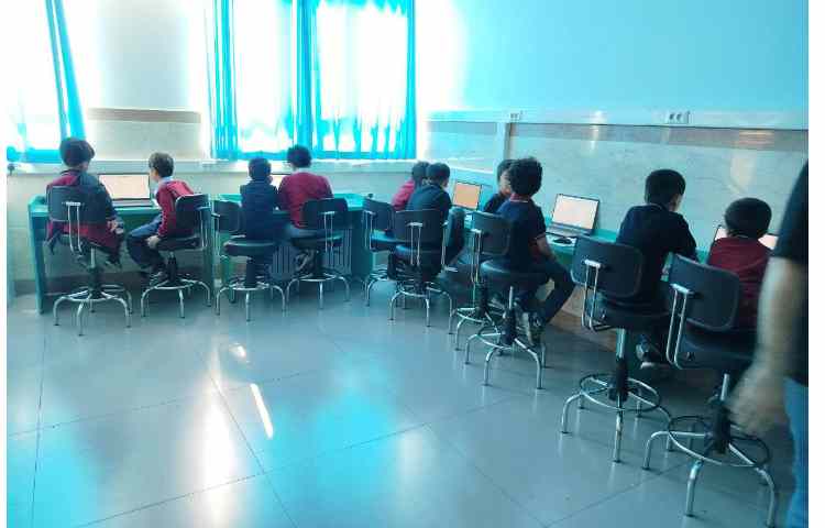 آموزش رایانه (‌نرم افزار paint) 6