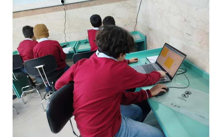 آموزش رایانه 8