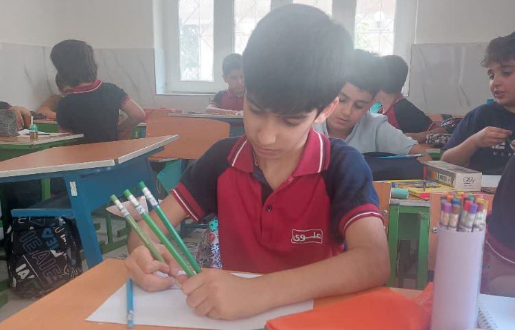 آموزش رسم اشکال مختلف با دست مخالف ستارگان 2