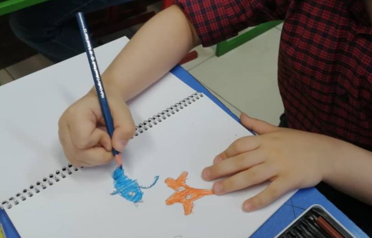 آموزش رنگ های اصلی و فرعی 2