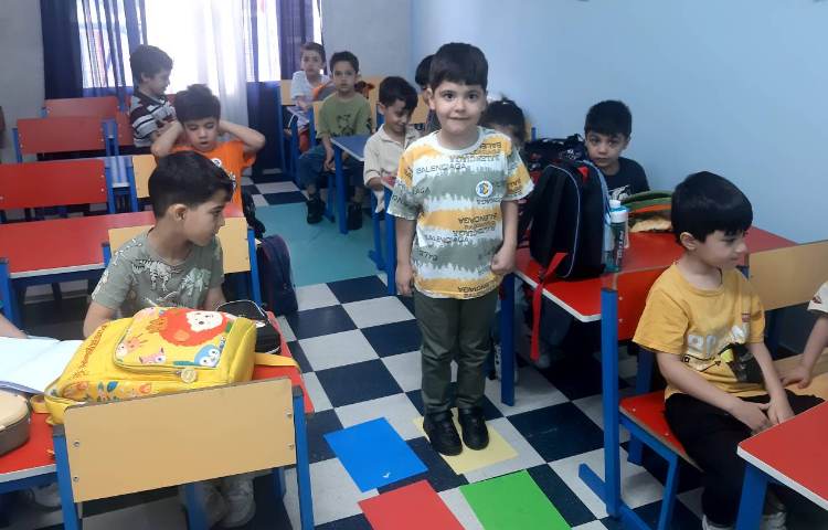 آموزش رنگ ها همراه با بازی 1