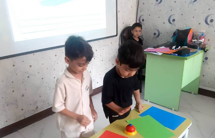 آموزش رنگ ها همراه با بازی 3