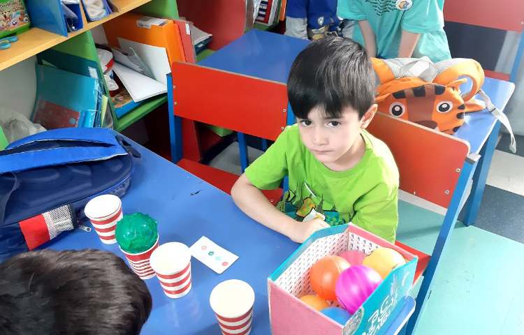 آموزش رنگ ها همراه با بازی 3