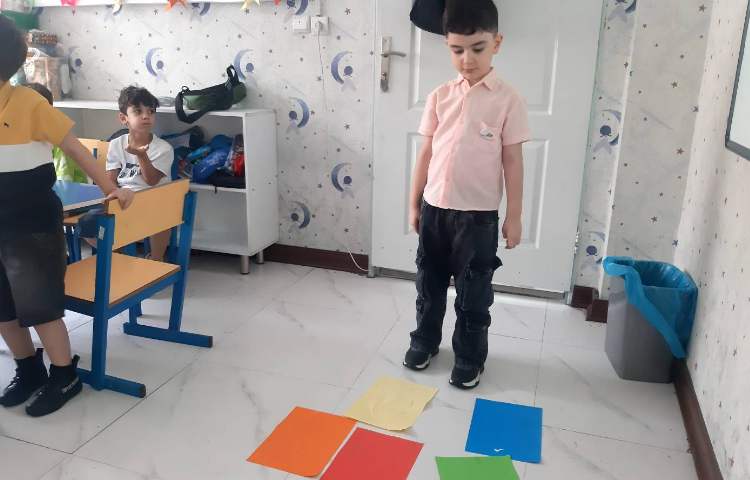 آموزش رنگ ها همراه با بازی 5