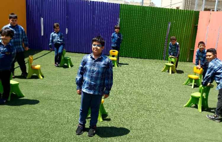 آموزش ریاضی با بازی (زوج و فرد ) دانش آموزان پایه دوم دبستان علوی شعبه غرب 2