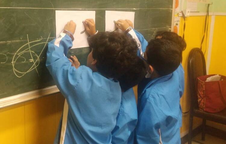 :آموزش ریاضی تم 2 و فارسی نگاره 3 بخش کردن، کلاس پرتقال 6