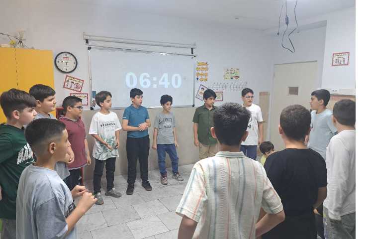 آموزش زبان با بازی و پاسخ به سوالات 1