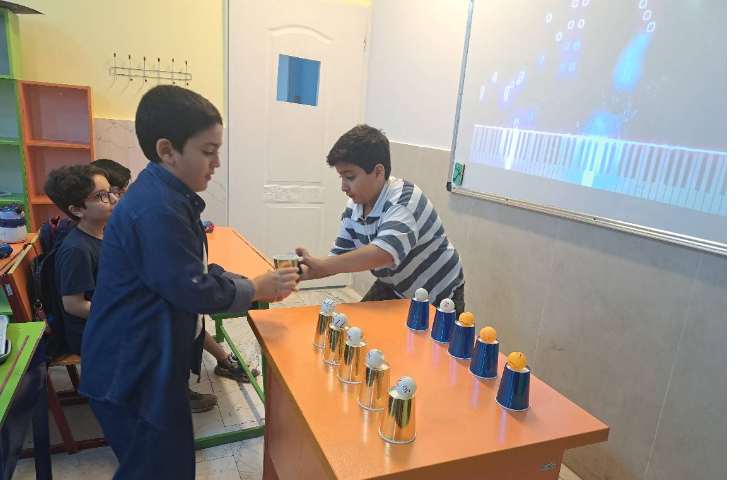 آموزش زبان با بازی و پاسخ به سوالات 4