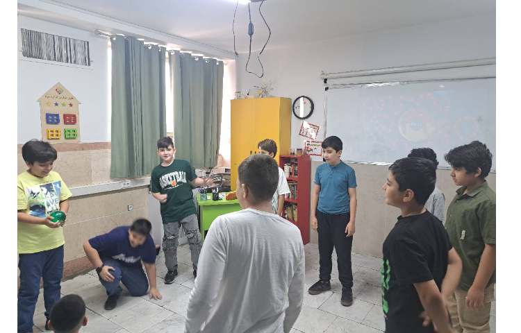 آموزش زبان با بازی و پاسخ به سوالات 4