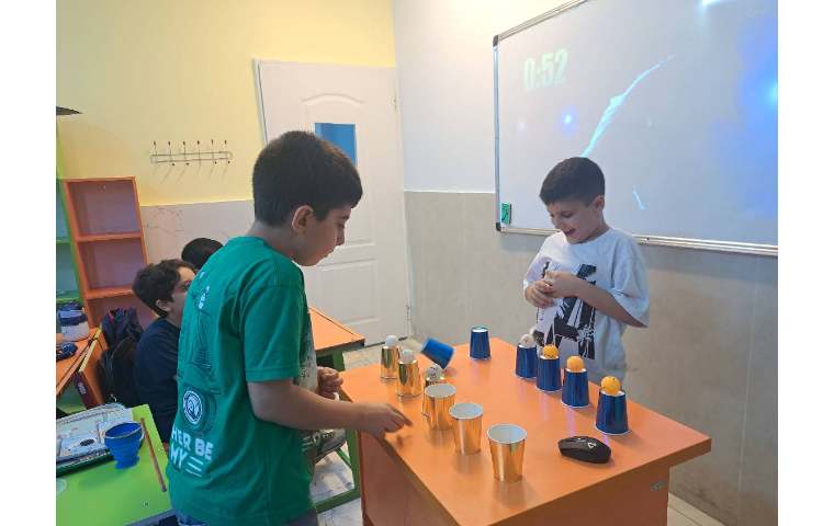 آموزش زبان با بازی و پاسخ به سوالات 7