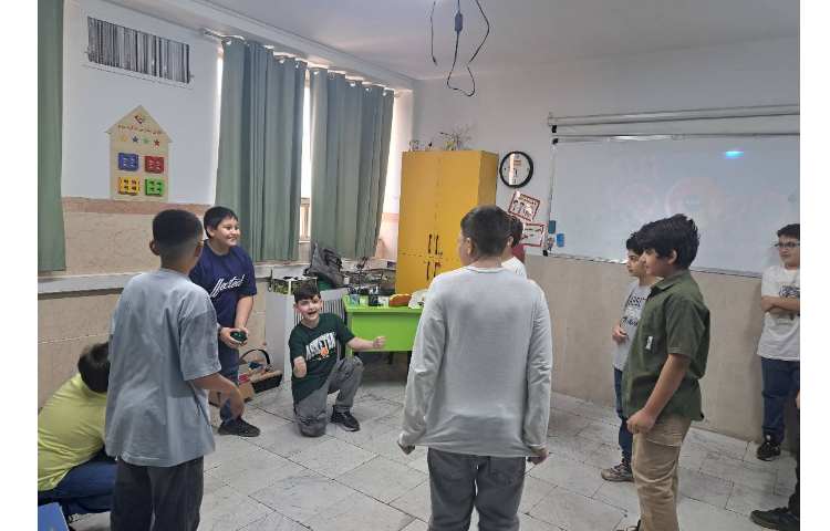 آموزش زبان با بازی و پاسخ به سوالات 7