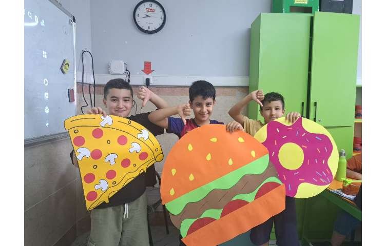 آموزش زبان با موضوع Junk food 14