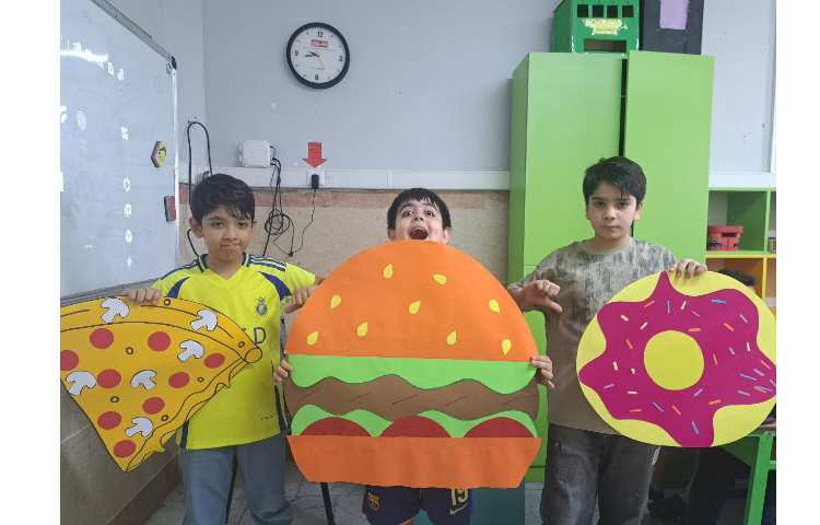 آموزش زبان با موضوع Junk food