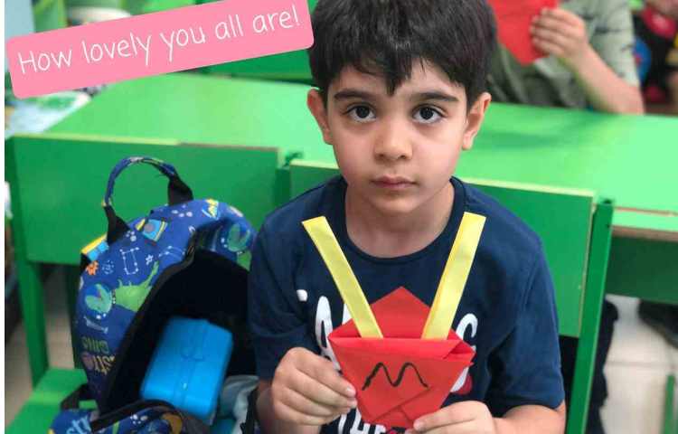 آموزش زبان به همراه تقویت مهارت های حرکتی دانش آموزان 4