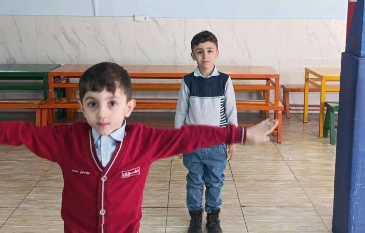 آموزش زبان کامپیوتر و برنامه با انجام بازی 1