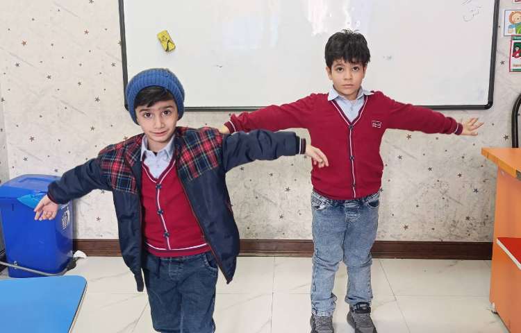 آموزش زبان کامپیوتر و برنامه با انجام بازی 2