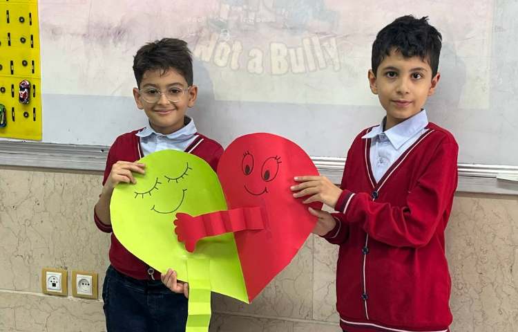 آموزش زبان : Bullying prevention day 4