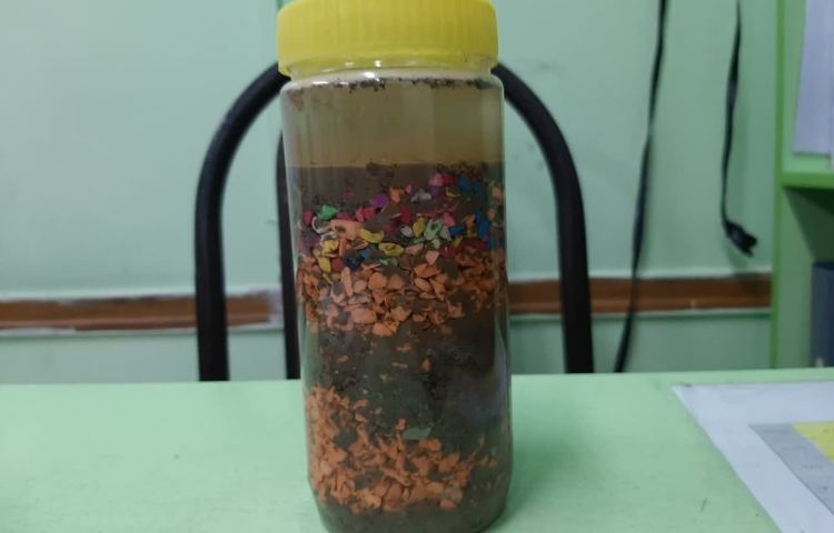 آموزش ساخت سنگ رسوبی دانش آموزان پایه پنجم دبستان 1