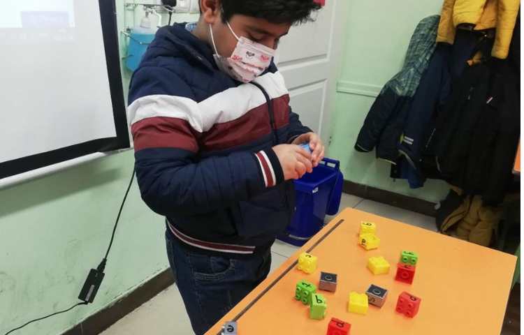 آموزش ساخت لغات با حروف صدادار پایه اول دبستان 8