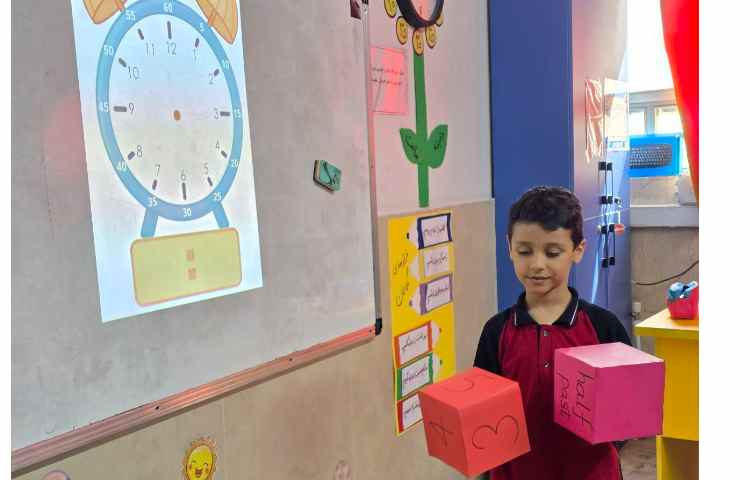 آموزش ساعت با بازی با تاس 2