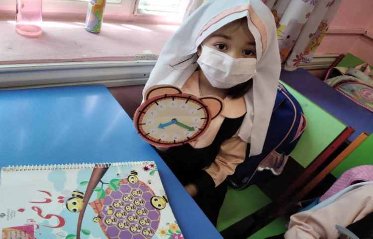 آموزش ساعت به همراه ساخت کاردستی ساعت 3