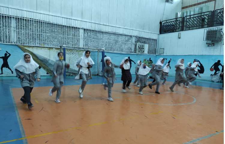 آموزش سرویس بدمینتون 3