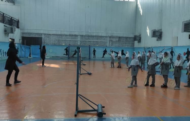 آموزش سرویس بک هند بدمینتون 2