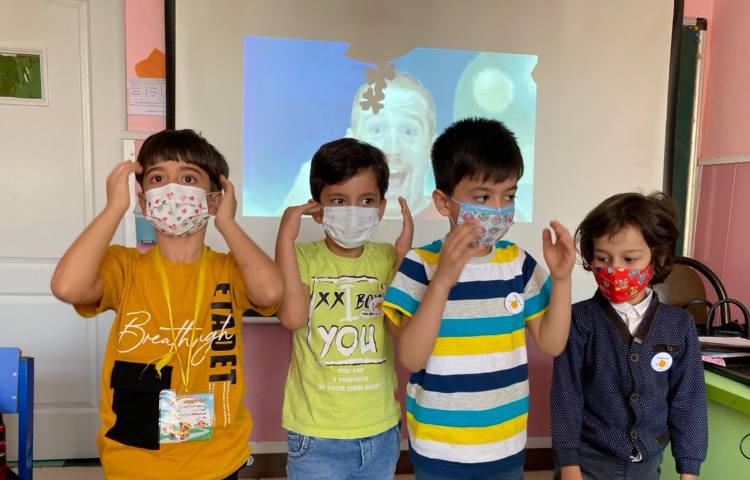 :آموزش شعر، کلاس سیب 2