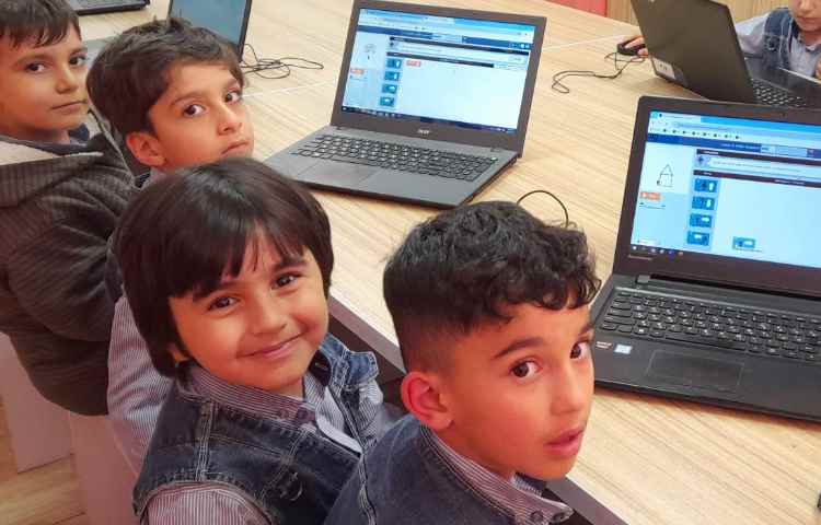 آموزش شناخت و درک بیشتر مفهوم توالی با انجام بازی صفحه 100 کتاب 4