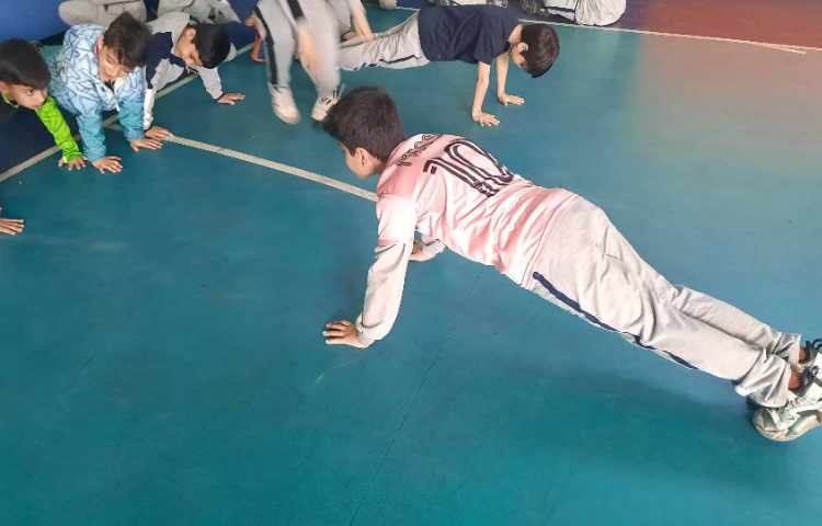 آموزش شنای سوئدی 1