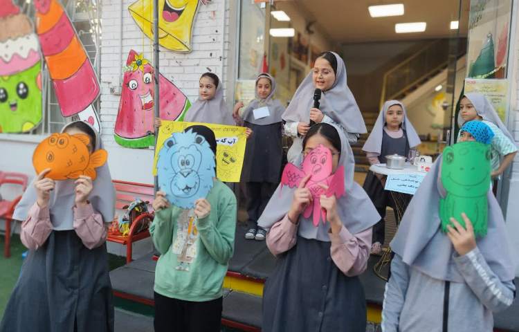 آموزش ضرب المثل ها در صبحگاه تابستونک یخی 2