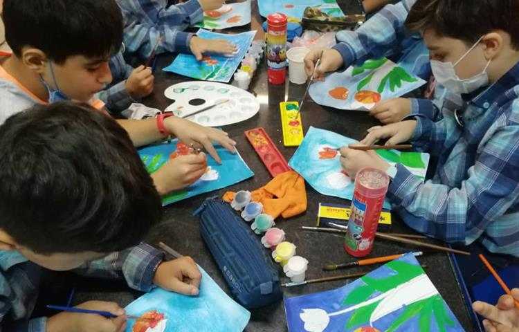 آموزش طراحی گل لاله پایه چهارم