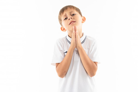 اهمیت یادگیری مهارت عذرخواهی کودکان