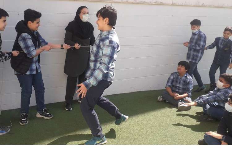 آموزش علوم به زبان انگلیسی (درس نیروها) پایه ششم دبستان