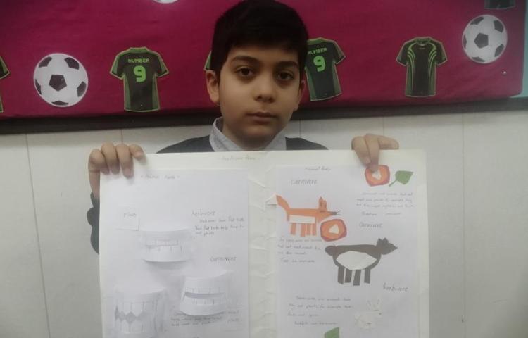 آموزش علوم به زبان انگلیسی پایه چهارم دبستان 2