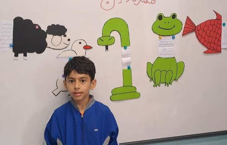 آموزش علوم ( بی مهرگان )دانش آموزان پایه سوم دبستان 4