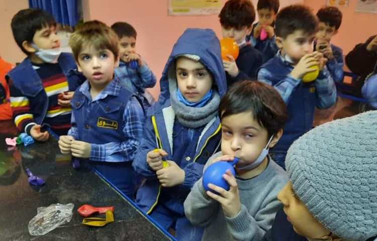 آموزش علوم درس هوا دانش آموزان پایه اول 3