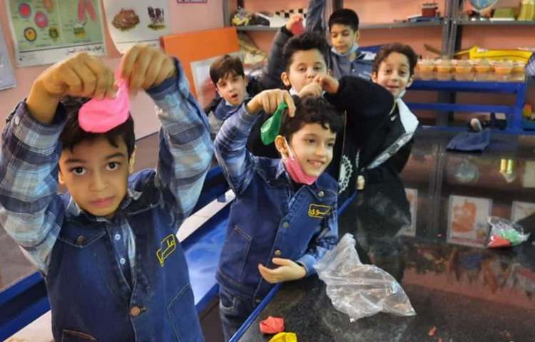 آموزش علوم درس هوا دانش آموزان پایه اول 4