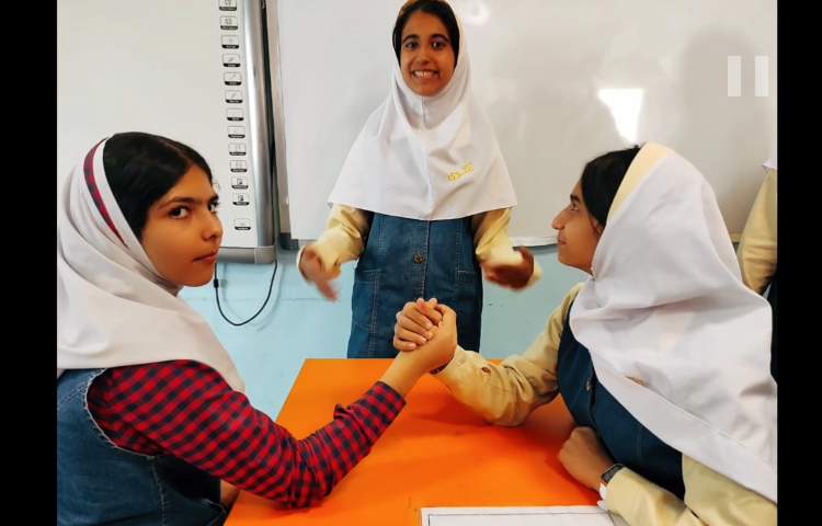 آموزش علوم نیروی کششی و رانشی دانش آموزان خلاق پایه ششم دبستان پرتوعلوی