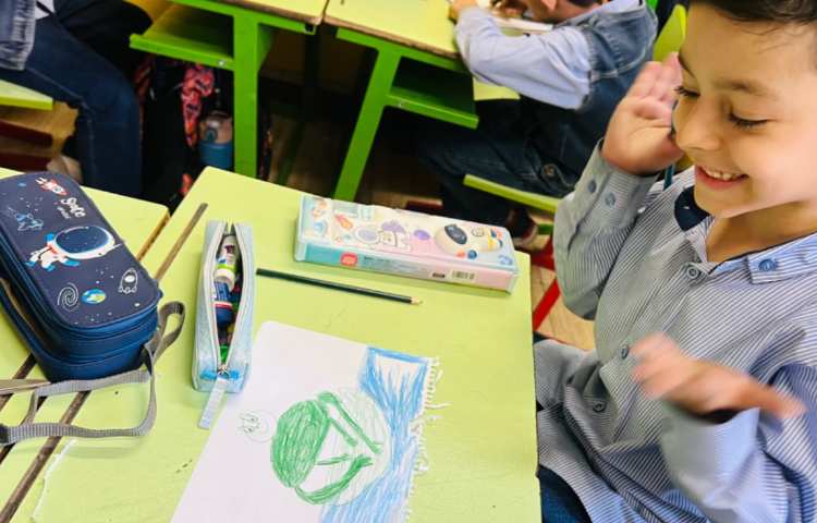 آموزش قورباغه بااشکال هندسی و کارت پستال برای روز پست و 11