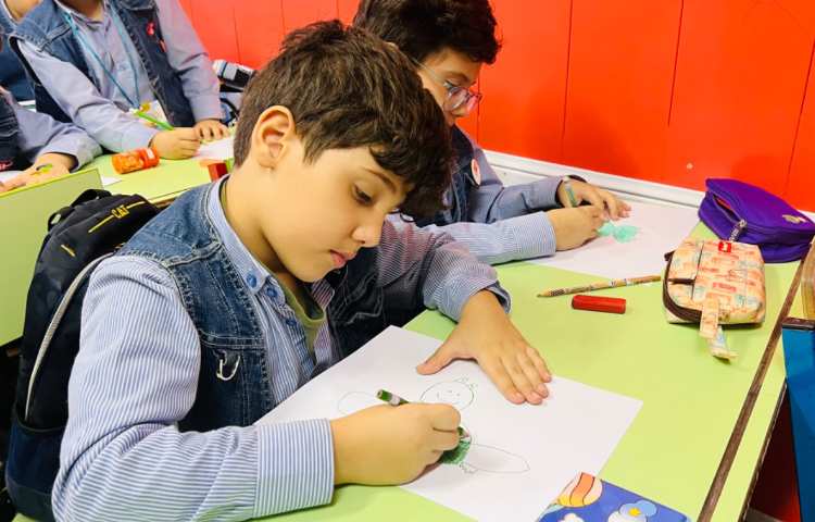 آموزش قورباغه بااشکال هندسی و کارت پستال برای روز پست و 5