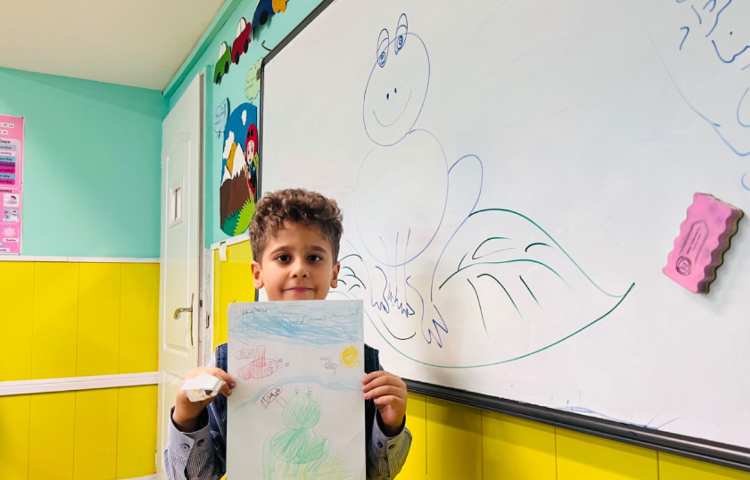 آموزش قورباغه بااشکال هندسی و کارت پستال برای روز پست و 9