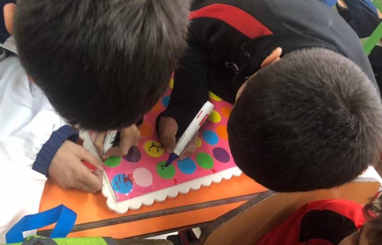 آموزش لغات فارسی با بازی خلاق