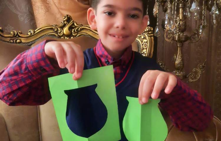 آموزش مبحث تقارن با استفاده از کاردستی 3