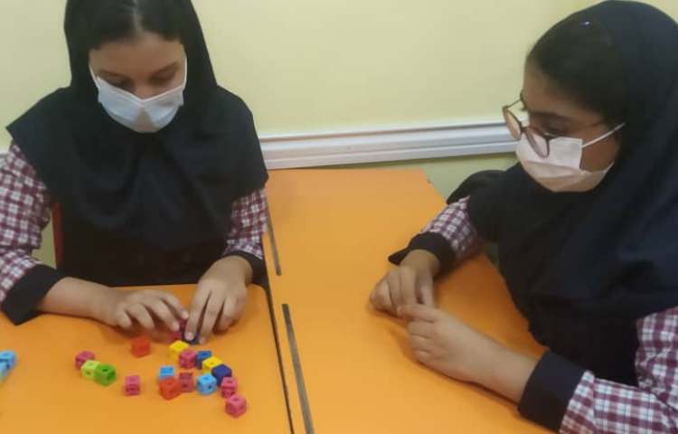 آموزش مبحث تقسیم به صورت بازی 2