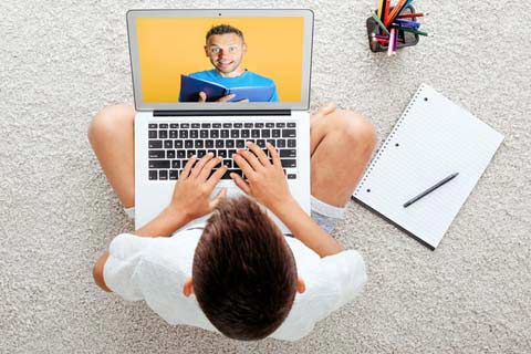 زنگ خطرهایی برای کاهش دسترسی اینترنت کودکان