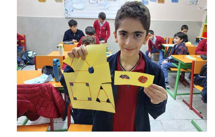 آموزش مجموع زاویه های داخلی اشکال هندسی همراه با دست ورزی 2