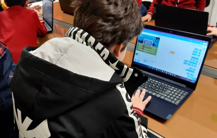 آموزش مختصات x,y و بلوک های آن 1